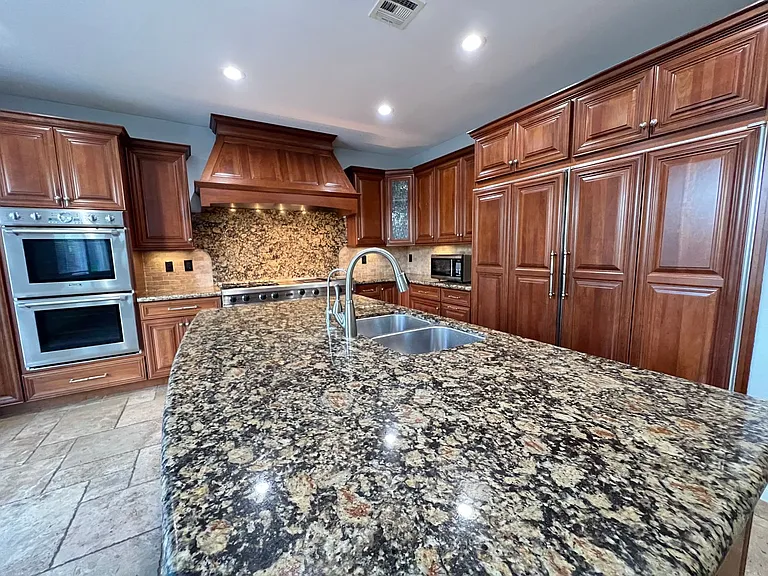 11077 Turlington Ln — Photo 49