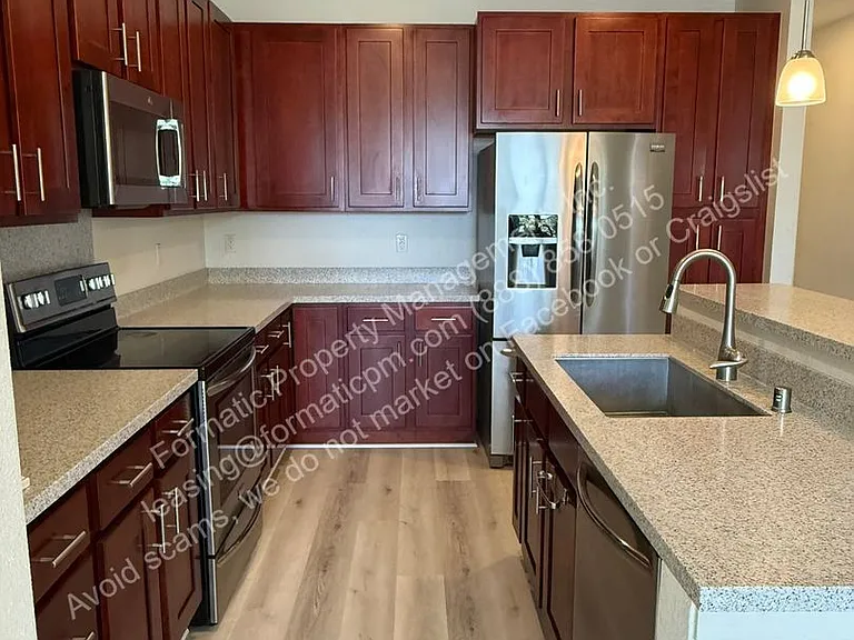 550 Kamaaha Ave #802 — Photo 4