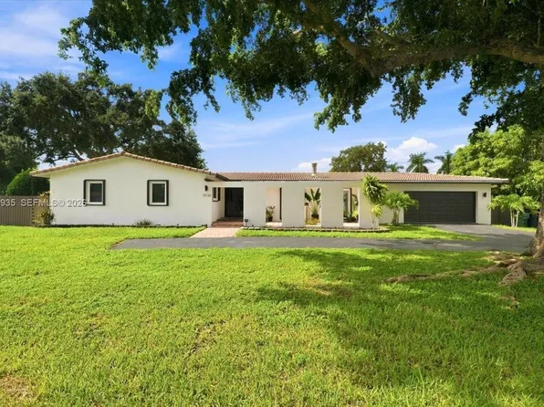 10120 SW 128th St, Miami, FL 33176
