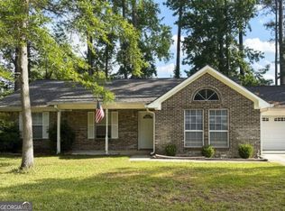 108 Crestwood Ct, Kingsland, GA 31548