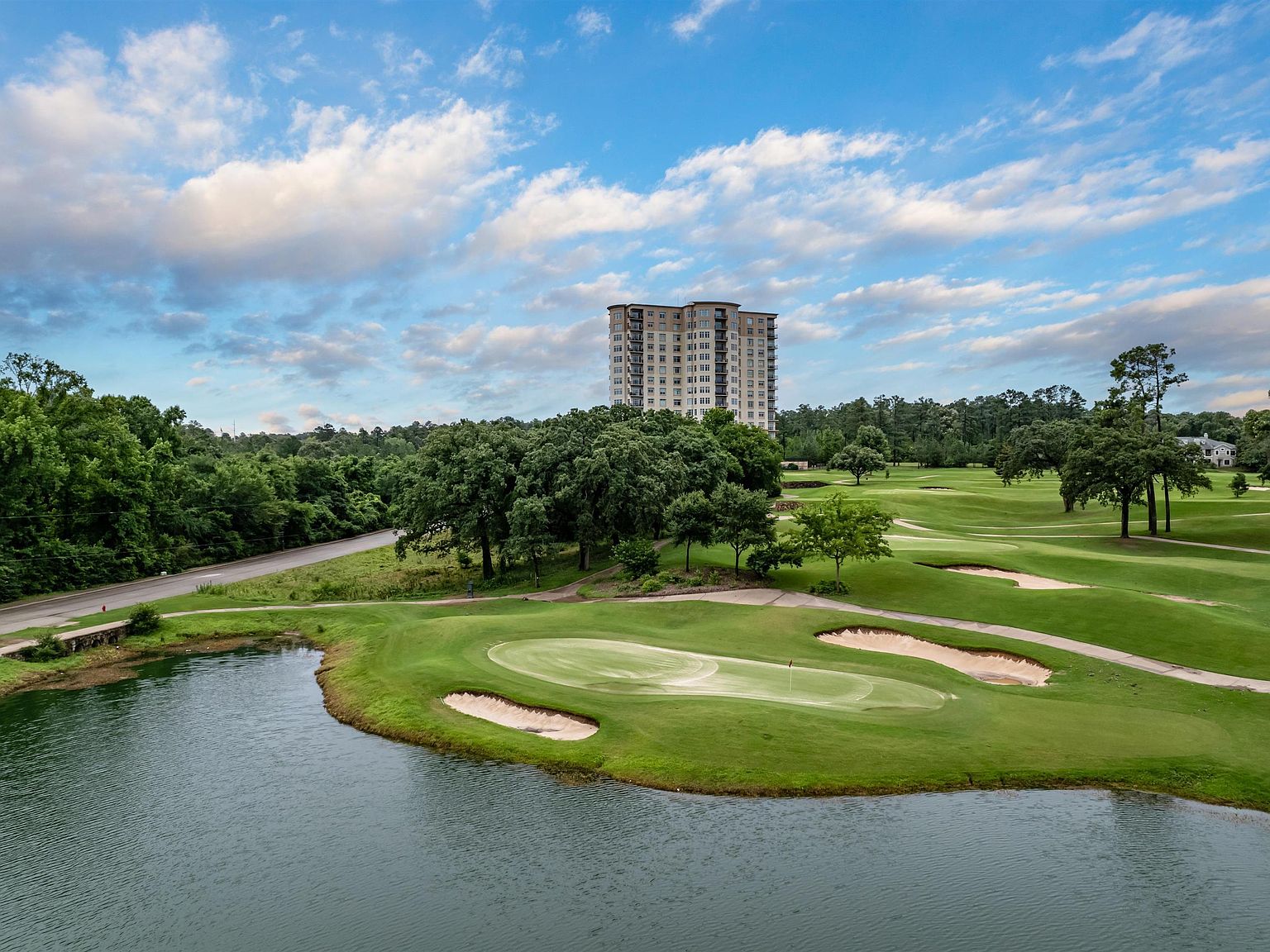 2801 Wexford #PENTHOUSE 1306