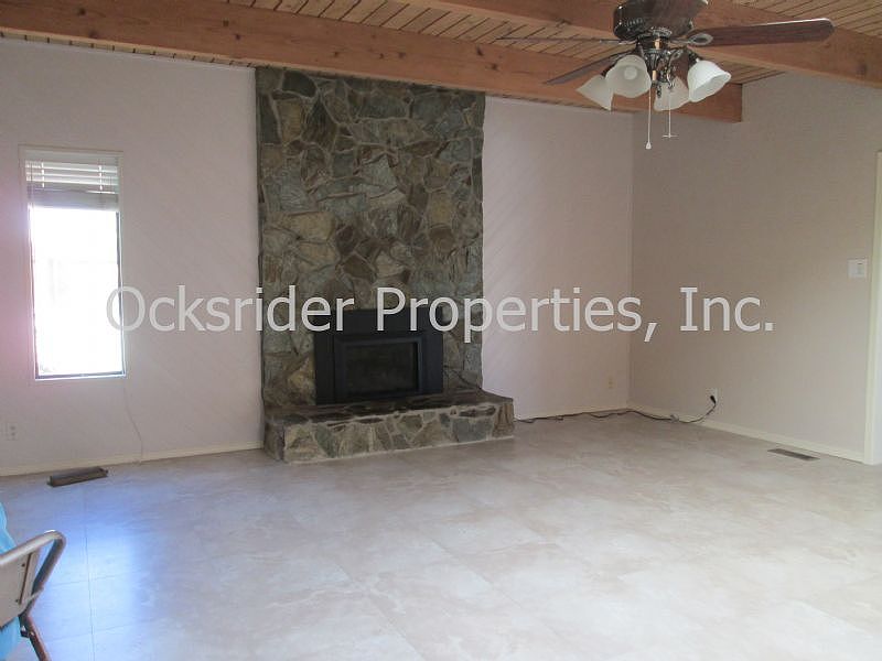 1st image of 1515 Camino Ecuestre NW