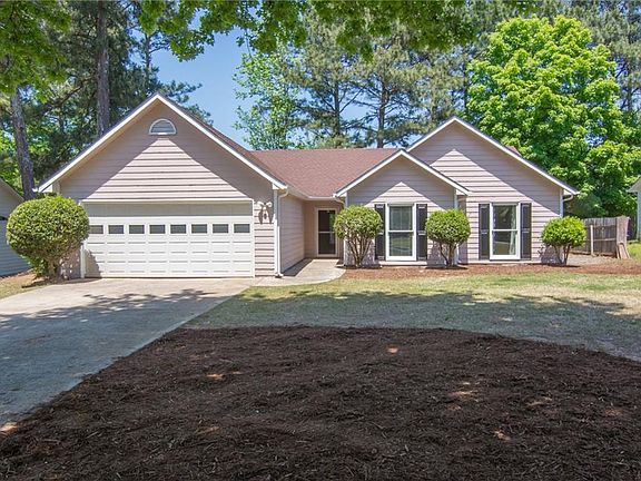 3rd image of 4900 Camberbridge Dr