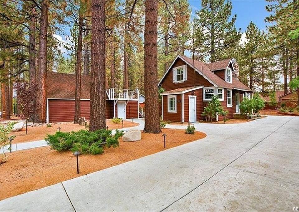 1st image of 551 Timber Ln