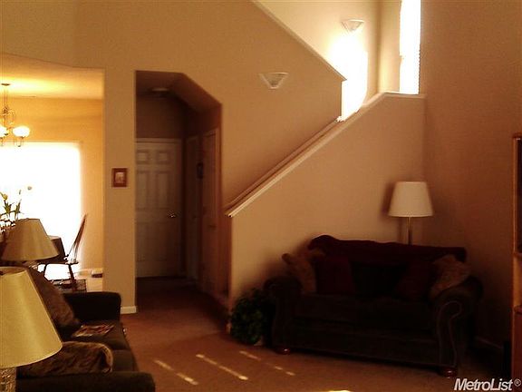 2nd image of 990 Sunset Meadows St