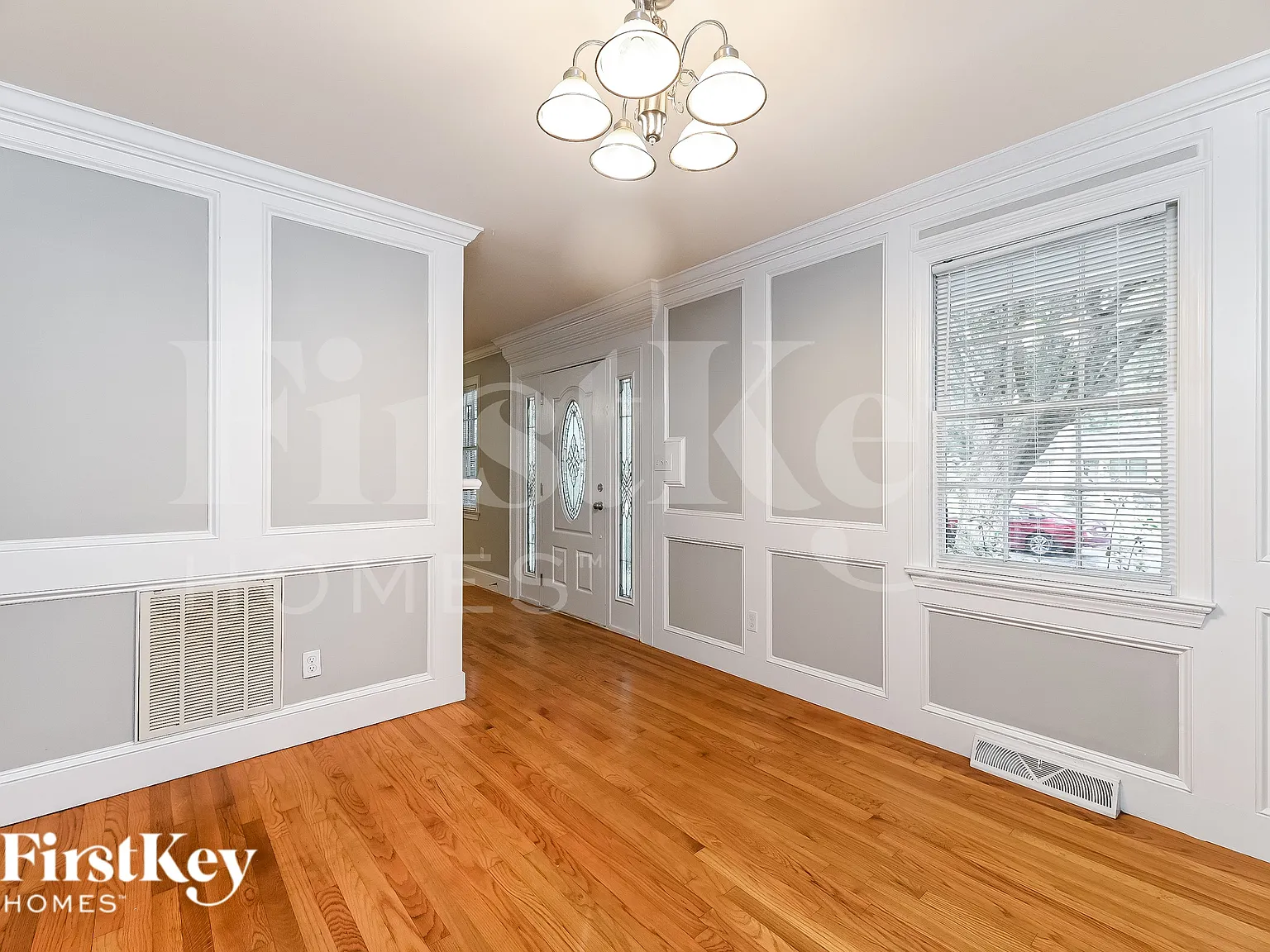 4 bed, 2.5 bath, 1836 sqft, $2,250 — Photo 3