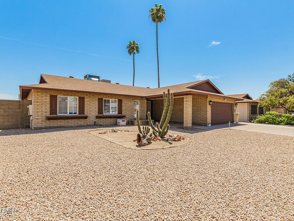1st image of 4631 W GOLDEN LANE Lane