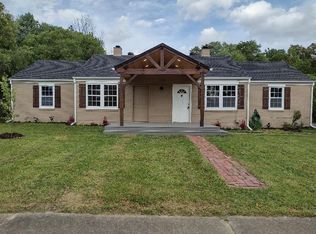 2028 Sherwood Rd, Kingsport, TN 37664