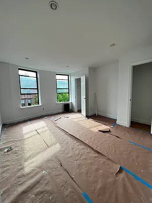 Rented by Hagstrom Management Inc | media 18