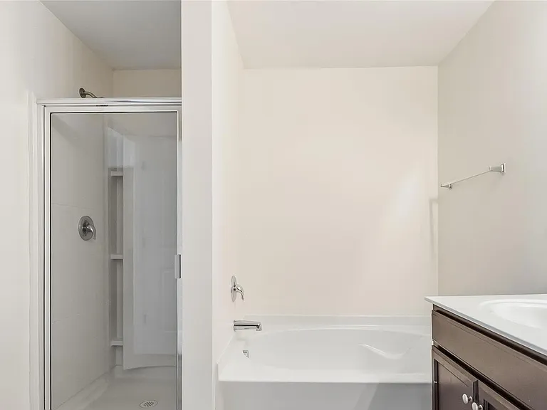 4148 Long Arrow Dr — Photo 10