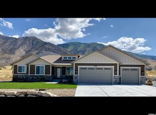7972 N Cobblerock Rd, Lake Point, UT 84074