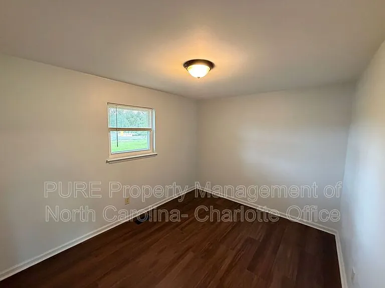 2429 Galloway Rd — Photo 23