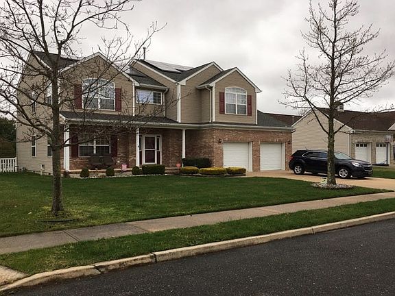 3rd image of 80 Centennial Dr