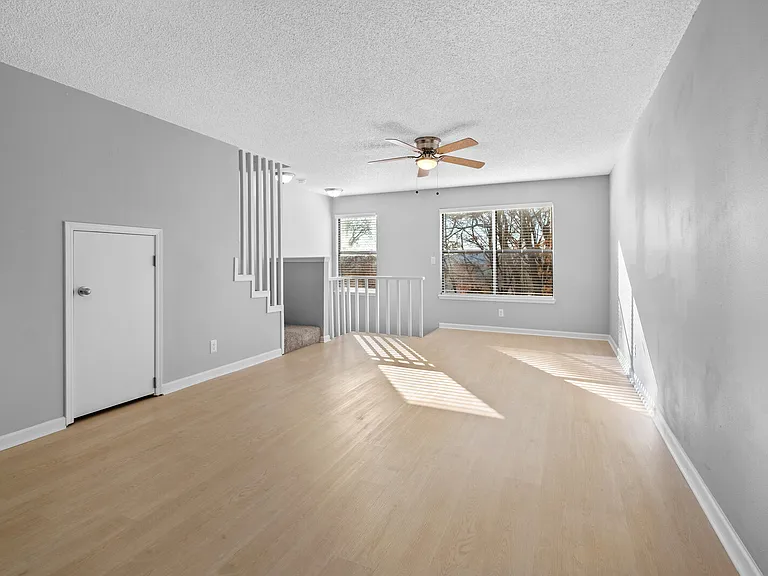 1377 E Sequoyah Ct — Photo 12