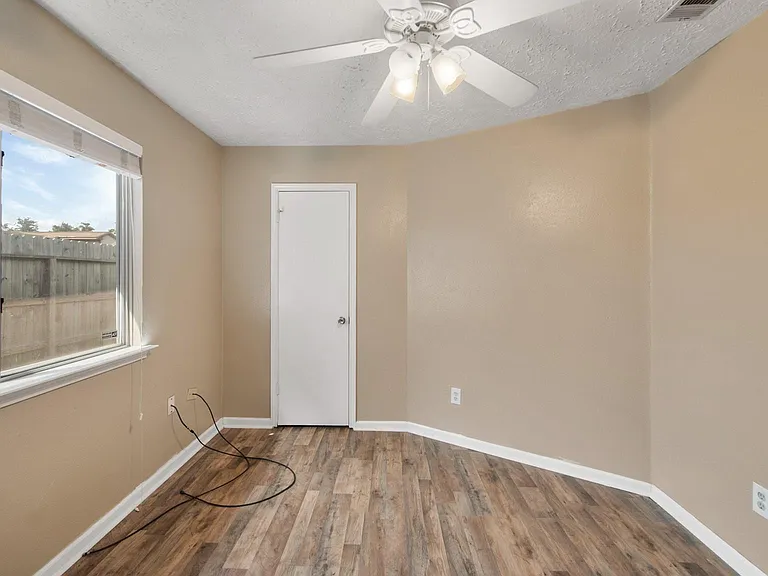 2012 Sandy Knoll Dr — Photo 19