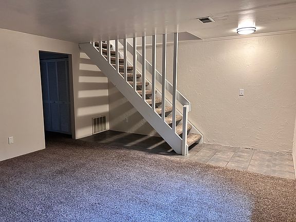 2nd image of 226 W Rockrimmon Blvd