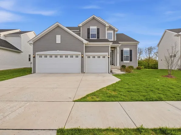 1751 E 111th Pl, Crown Point, IN 46307