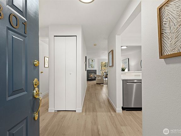 2nd image of 12760 NE 10th Place #F301