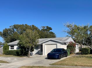 2906 Sandpointe Dr, Bradenton, FL 34205