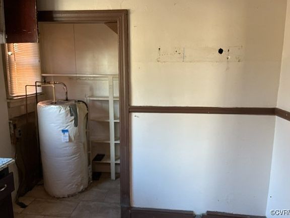 4th image of 1505 Drewry St