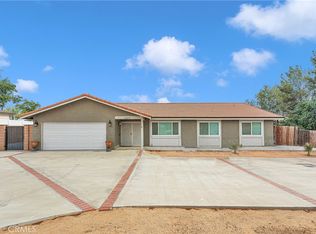 19213 Symeron Rd, Apple Valley, CA 92307