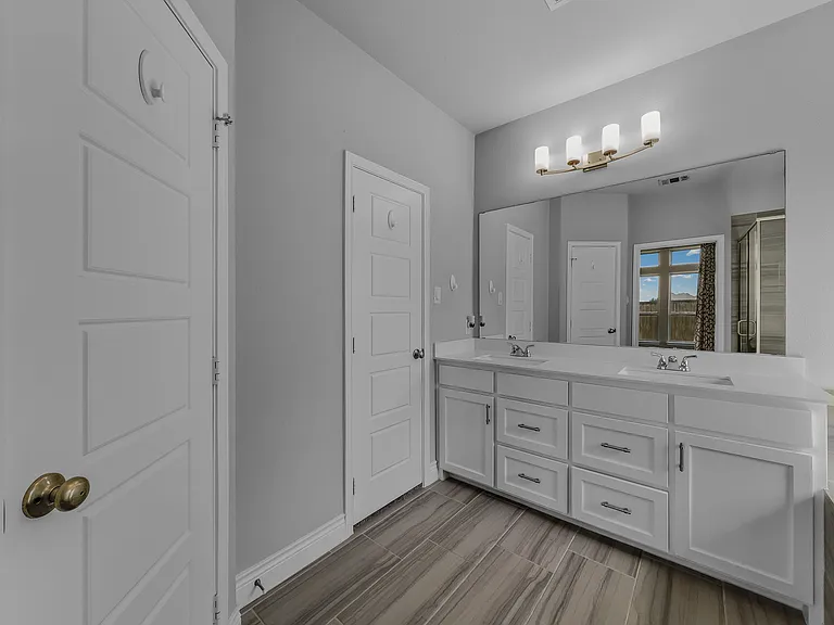 2157 Winsbury Way — Photo 13