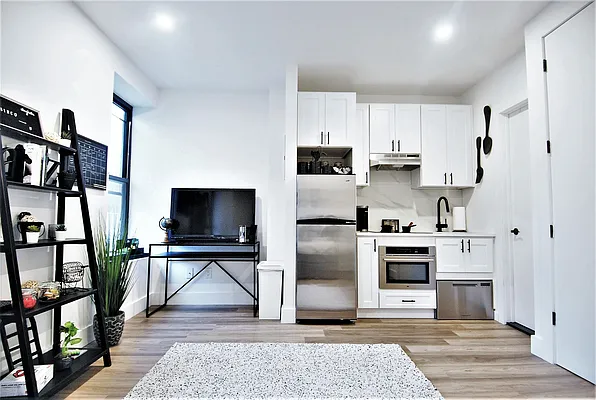 Rented by (Legacy) Tri Hill Realty Group LLC | media 2