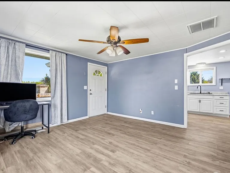 113 S Gardner Rd #A — Photo 20