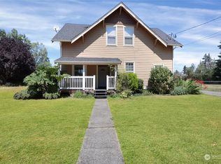 307 10th Ave SE, Puyallup, WA 98372