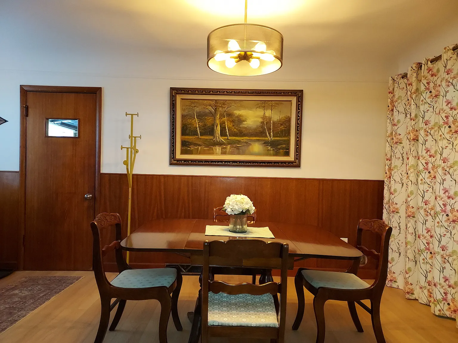 2 bed, $2,300 — Photo 4