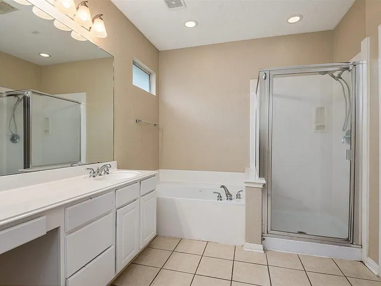 130 Zephyr Bend Pl — Photo 20