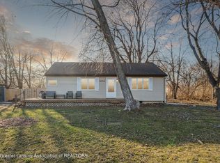 16104 Brook Rd, Lansing, MI 48906