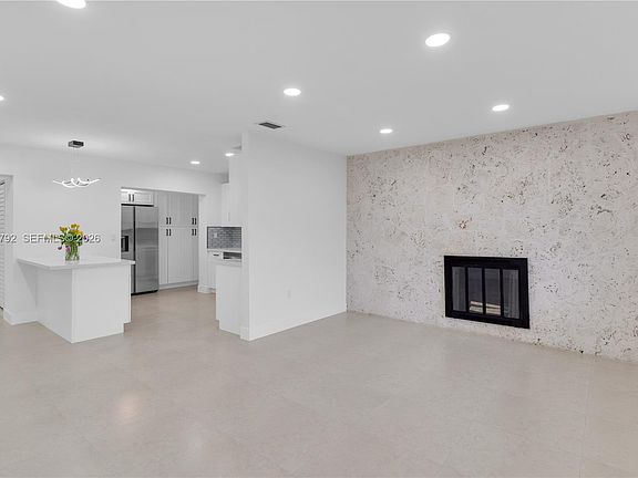 5th image of 8660 SW 125th Ter