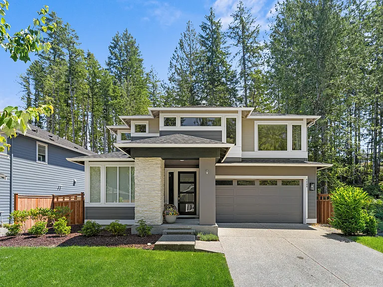 4808 Amherst Way SW — Photo 2