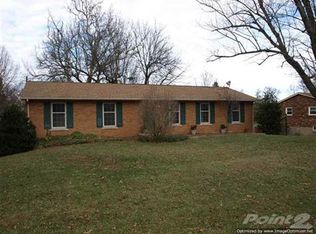 168 Peachtree Rd, Versailles, KY 40383