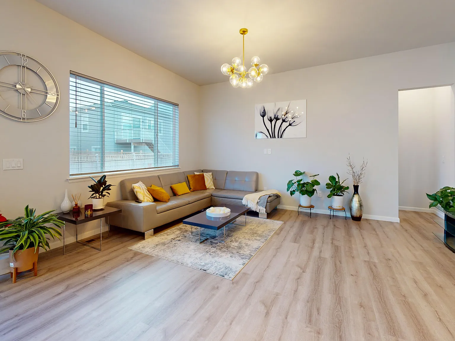 3 bed, 1806 sqft, $3,500 — Photo 4