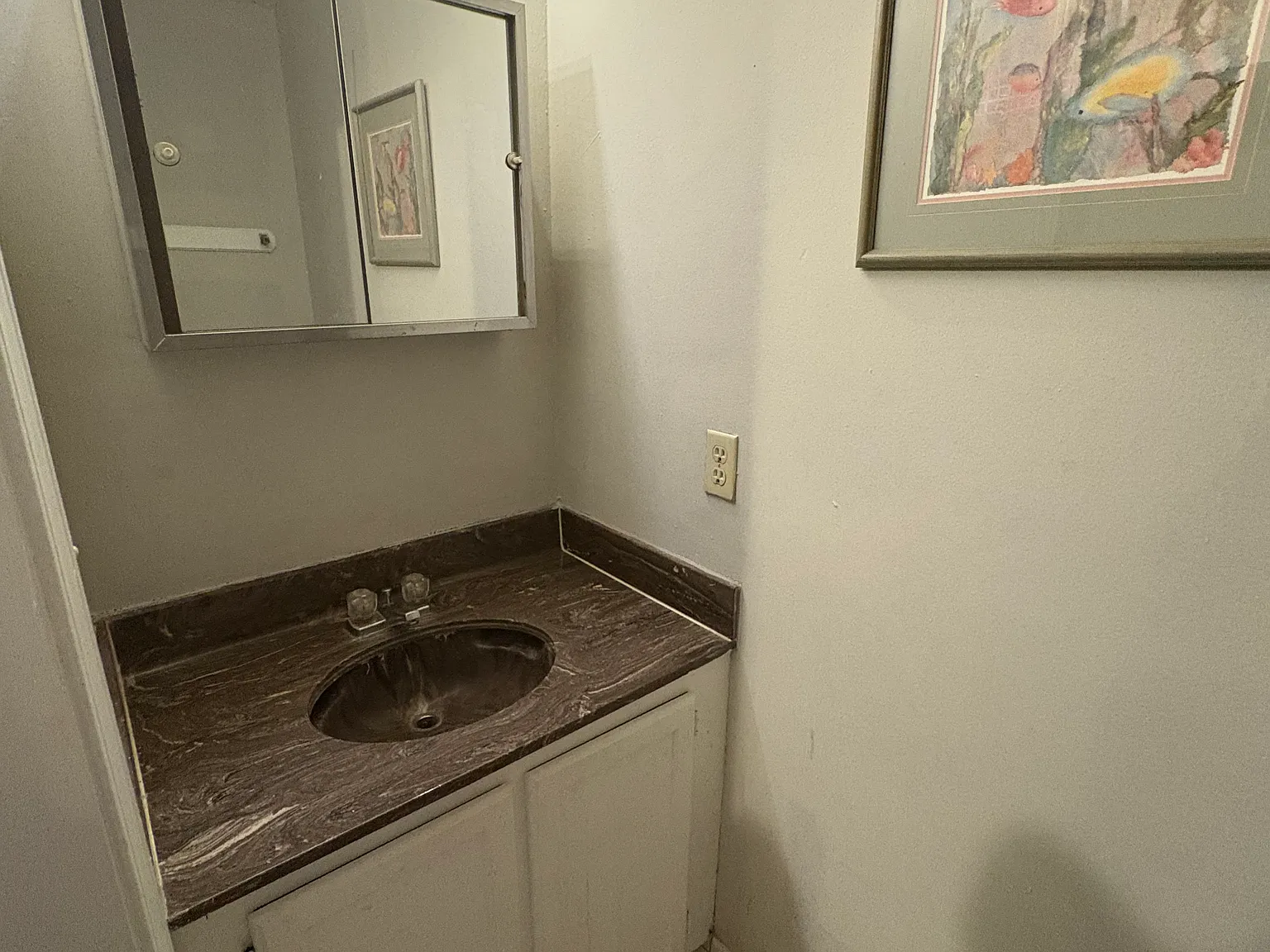 2 bed, 1.5 bath, 4416 sqft, $950 — Photo 4