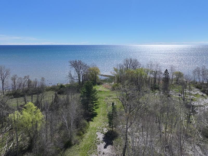 1st image of 2424 N Lakeshore Rd #A