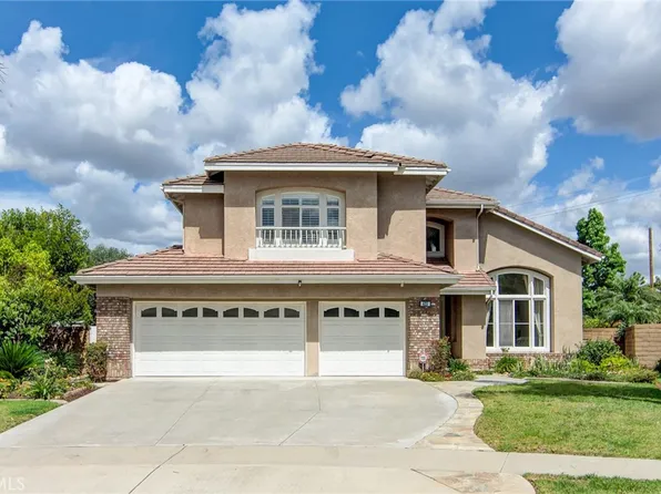 425 Downey Ln, Placentia, CA 92870