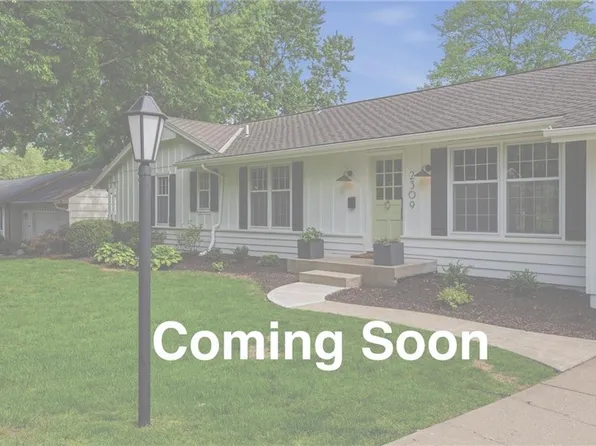 2309 W 104th St, Leawood, KS 66206