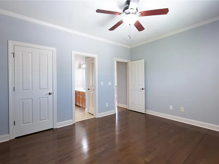 2360 Manor Creek Ct — Photo 48