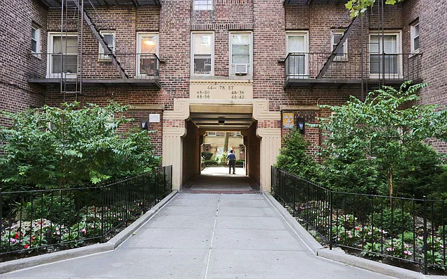 Sold by Keller Williams Realty Landmark | media 16