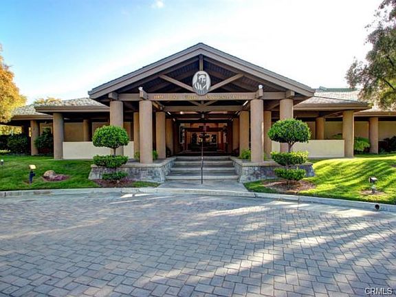 3rd image of 22528 Live Oak Ct
