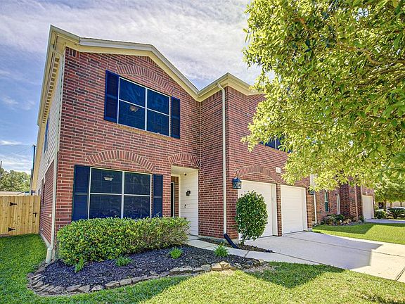 2nd image of 4514 Woodspring Glen Ln