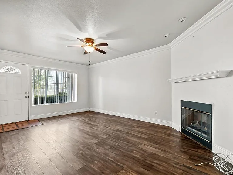 4775 Seminole Dr #105 — Photo 3