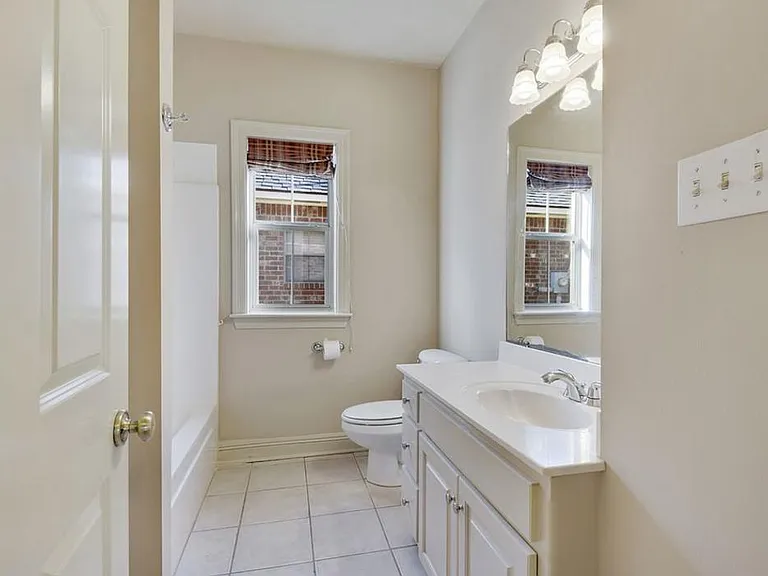 10538 Springpark Ave — Photo 9