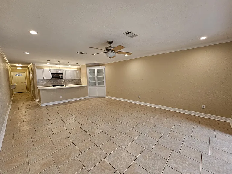 15575 Marina Dr #323A — Photo 22