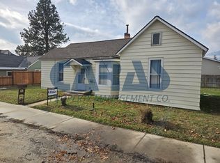 609 N 3rd St, Hamilton, MT 59840