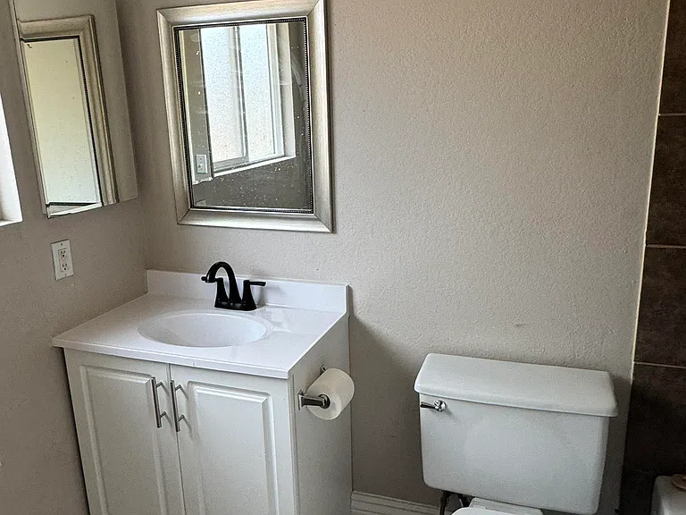 4925 Indian Oaks Ct — Photo 11