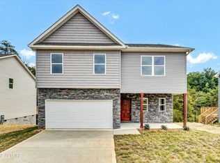 149 Eleanor Davis Dr, Maryville, TN 37804